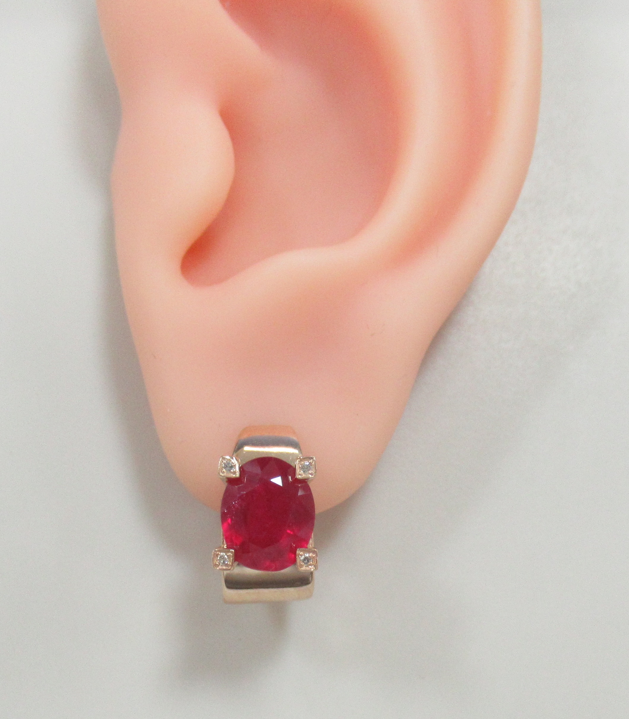 Серебряные серьги с рубинами